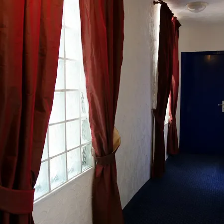 Otel Palm 4*