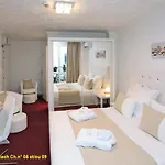 Hotel Palm 4*