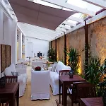 Palm Hotel