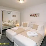 Palm 酒店 4*