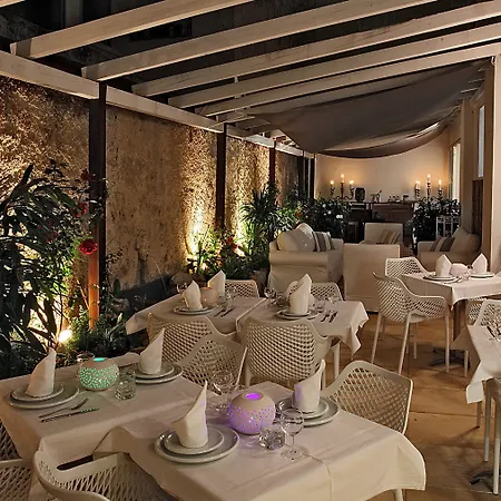 Palm Ξενοδοχείο 4*